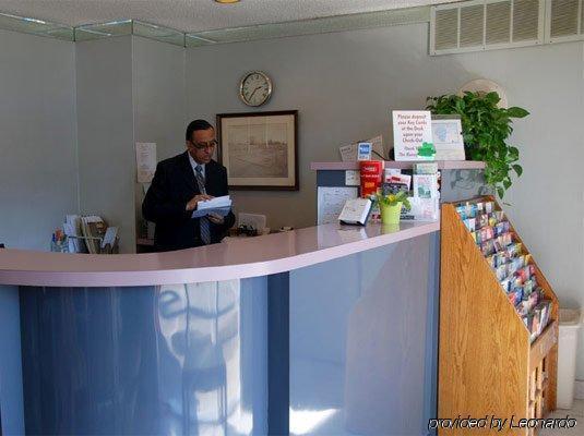 Express & Chicago North Shore - By Ihg
